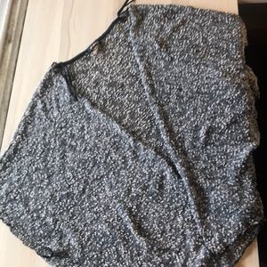 Sleeveless loose cardigan